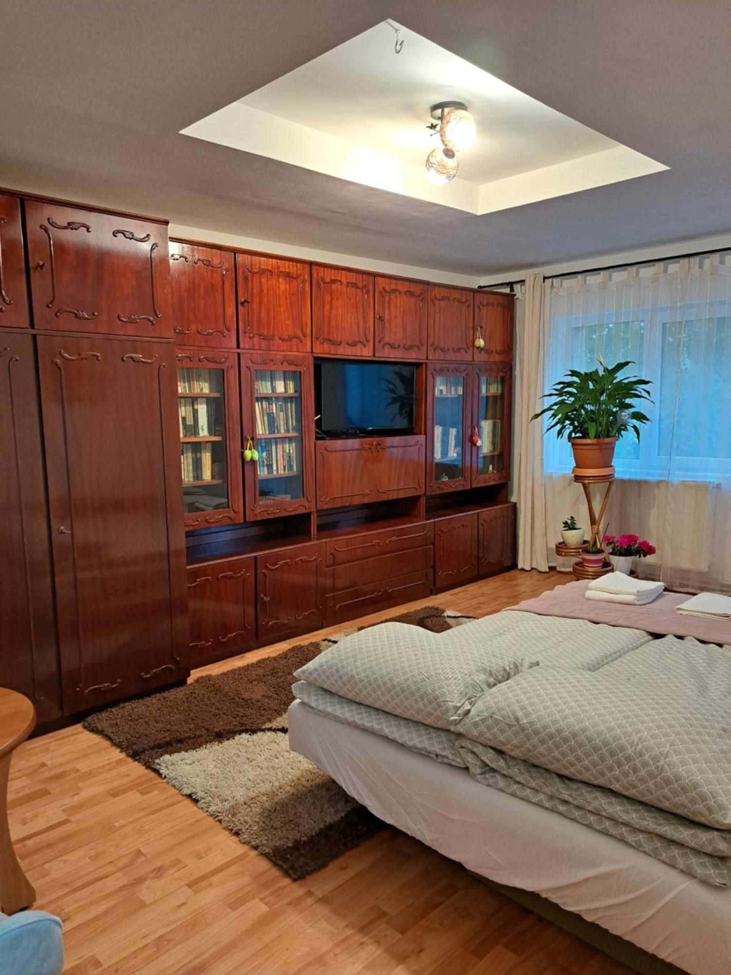 Deny Apartman Sfântu Gheorghe Exterior foto