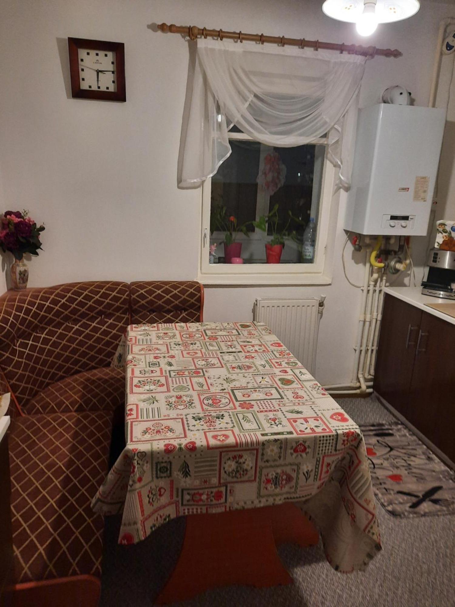 Deny Apartman Sfântu Gheorghe Exterior foto